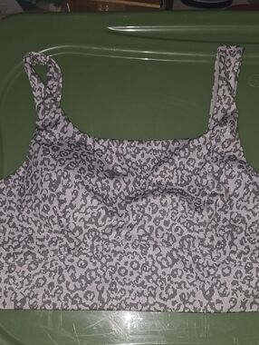 Mono B Gray and White Leopard Print Muscle Tank